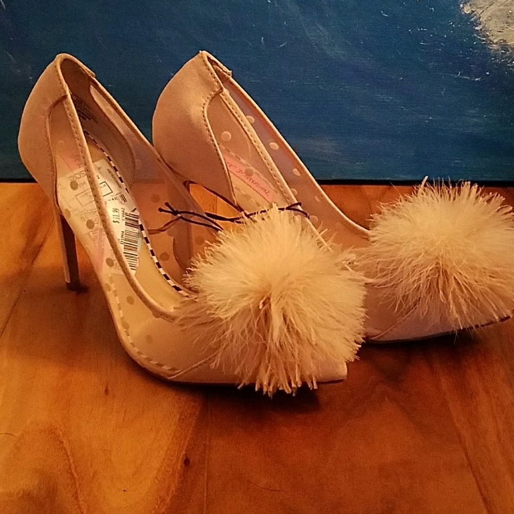 SOLD. Betsey Johnson blush pink heels